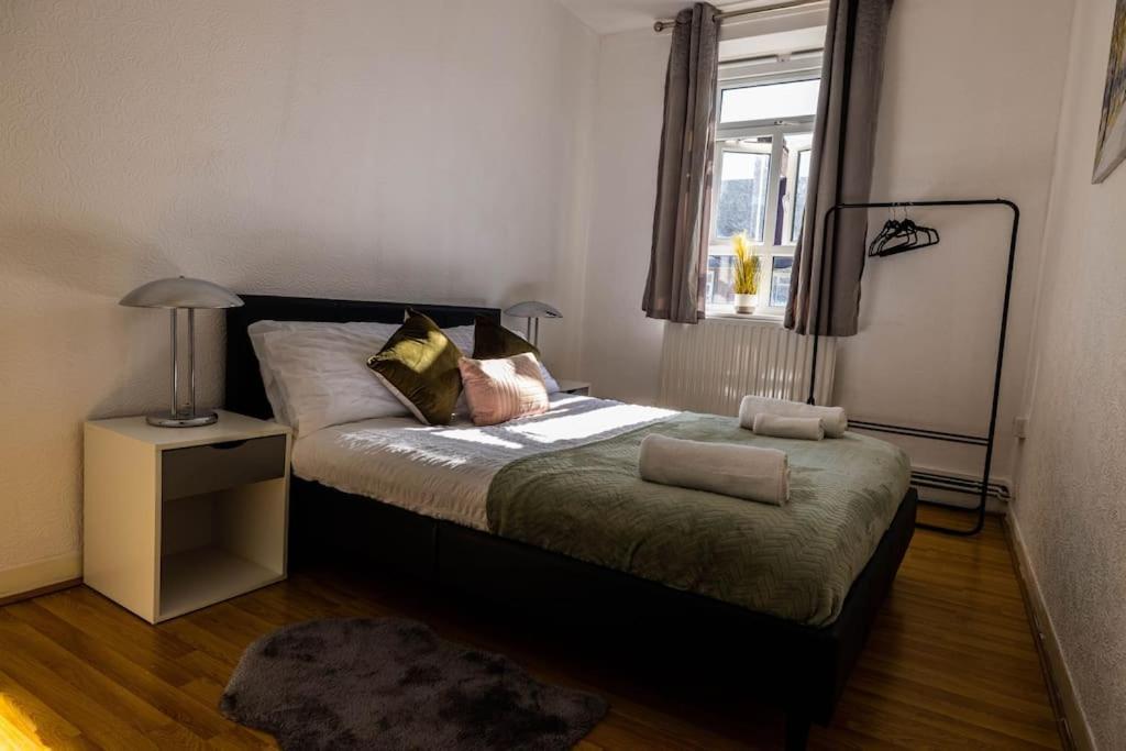 Pristine 3 Beds Hackney E9 Apartment ลอนดอน ภายนอก รูปภาพ