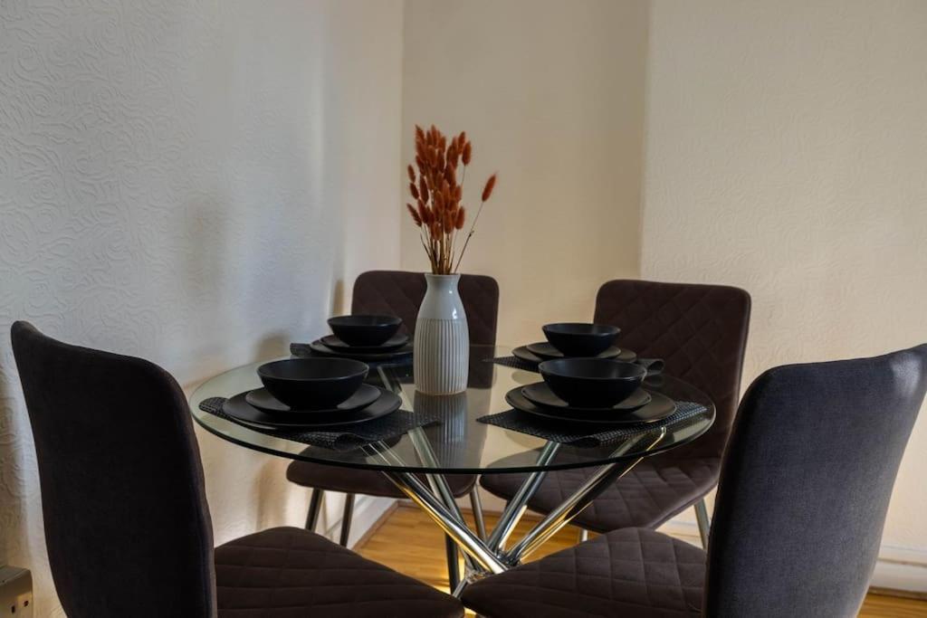 Pristine 3 Beds Hackney E9 Apartment ลอนดอน ภายนอก รูปภาพ