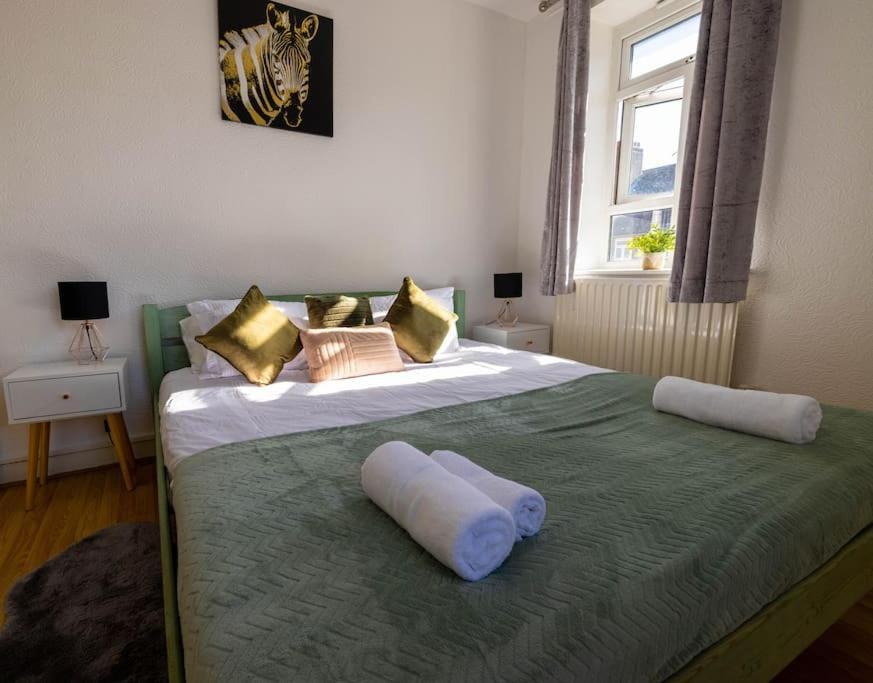Pristine 3 Beds Hackney E9 Apartment ลอนดอน ภายนอก รูปภาพ