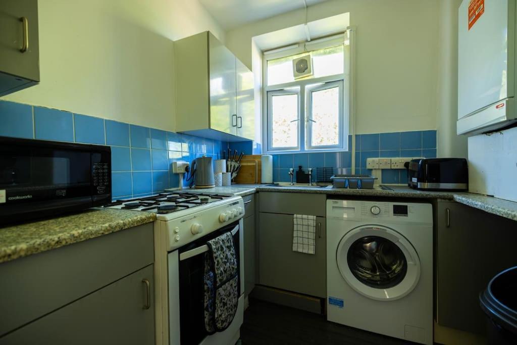 Pristine 3 Beds Hackney E9 Apartment ลอนดอน ภายนอก รูปภาพ